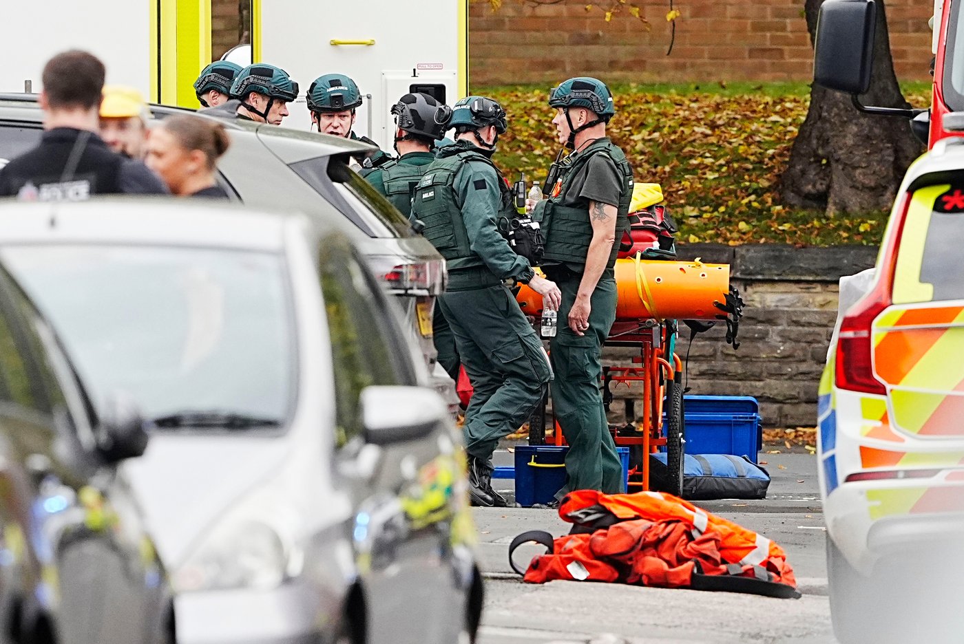 UK police say 2 victims have died and 3 others are in serious condition after synagogue attack | iNFOnews.ca