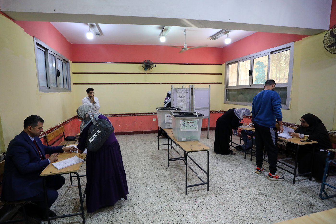 Egyptians vote in second phase of parliamentary elections | iNFOnews.ca Egyptians vote in second phase of parliamentary elections | iNFOnews.ca