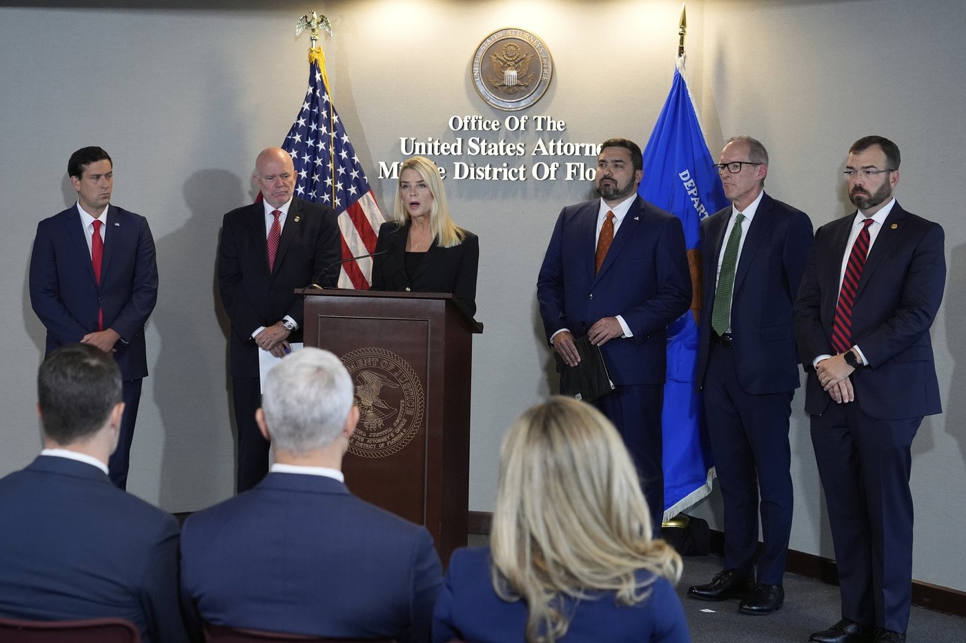 Justice Department ramping up efforts to target human smuggling at the northern US border | iNFOnews.ca