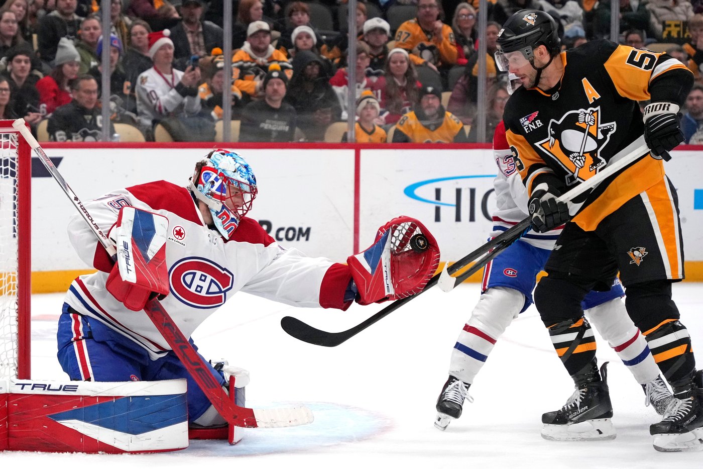 Crosby breaks Lemieux's scoring record, Penguins beat Canadiens 4-3 in shootout | iNFOnews.ca