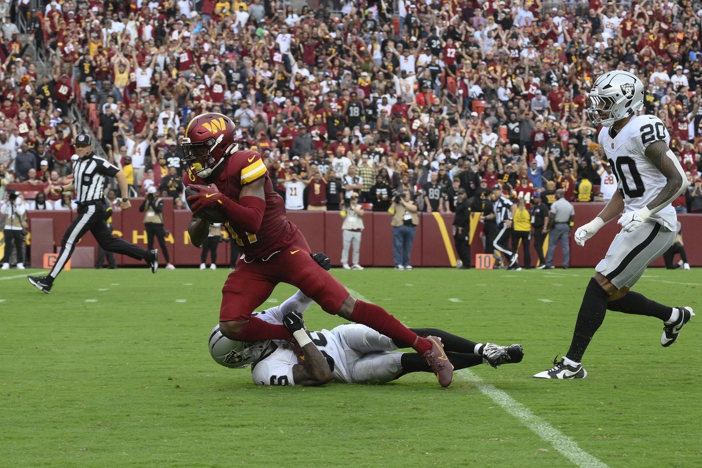 Commanders stars Jayden Daniels and Terry McLaurin out against the Falcons with injuries | iNFOnews.ca