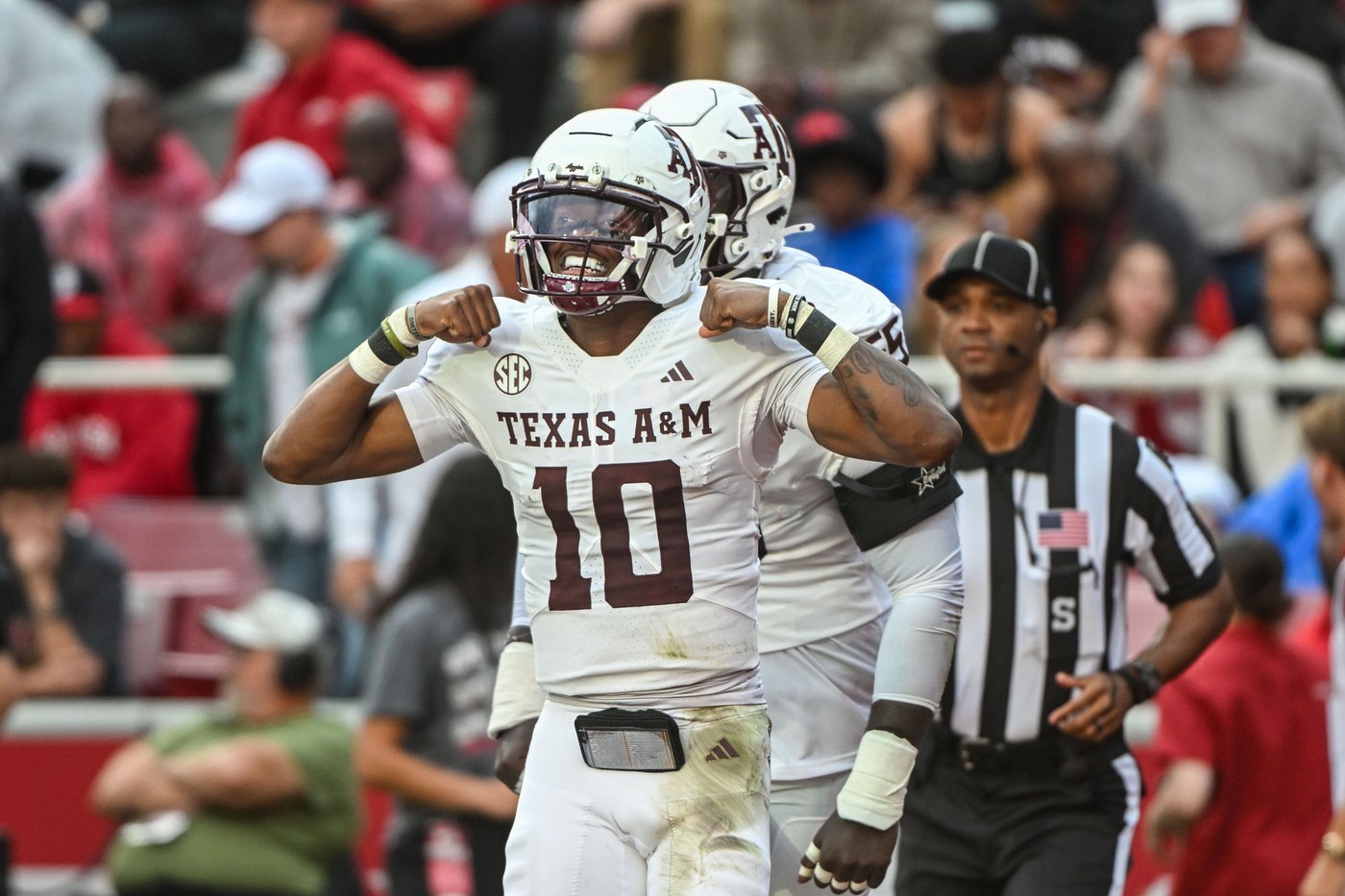 SEC fines Texas A&M $50,000 for faking an injury during win over Arkansas | iNFOnews.ca SEC fines Texas A&M $50,000 for faking an injury during win over Arkansas | iNFOnews.ca