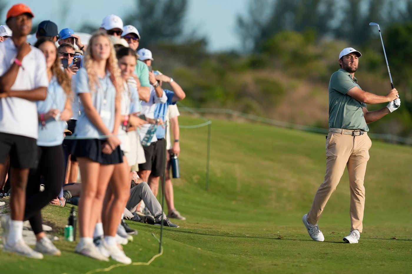 Scheffler returns from 2 months away and shares lead at the Hero World Challenge | iNFOnews.ca Scheffler returns from 2 months away and shares lead at the Hero World Challenge | iNFOnews.ca