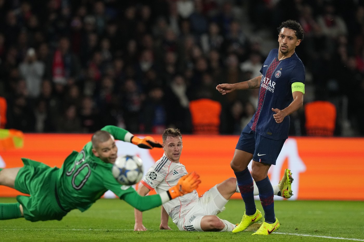 'You tried to make me look like a fascist': PSG keeper Chevalier denies far-right support | iNFOnews.ca