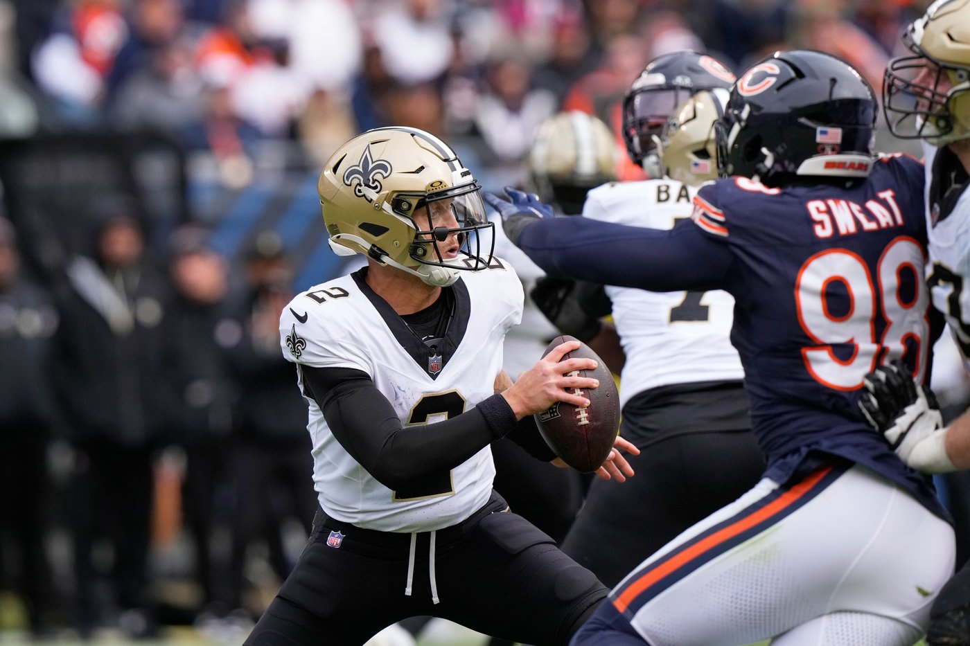 Injuries to Kendre Miller and Erik McCoy add to Saints' misery after 6th loss in 7 games | iNFOnews.ca Injuries to Kendre Miller and Erik McCoy add to Saints' misery after 6th loss in 7 games | iNFOnews.ca