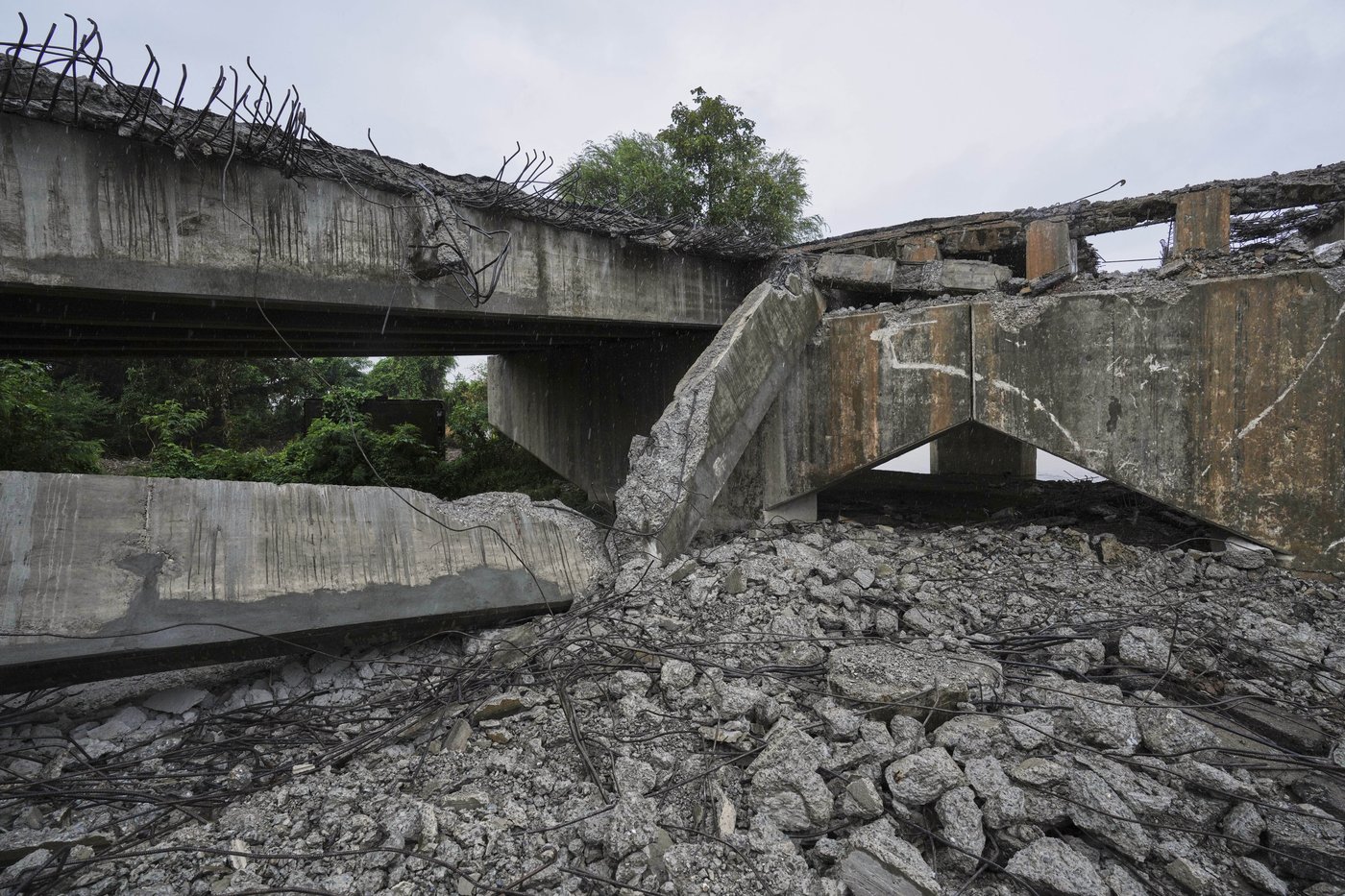 5 months after Myanmar's deadly earthquake, photos show widespread damage and ongoing reconstruction | iNFOnews.ca