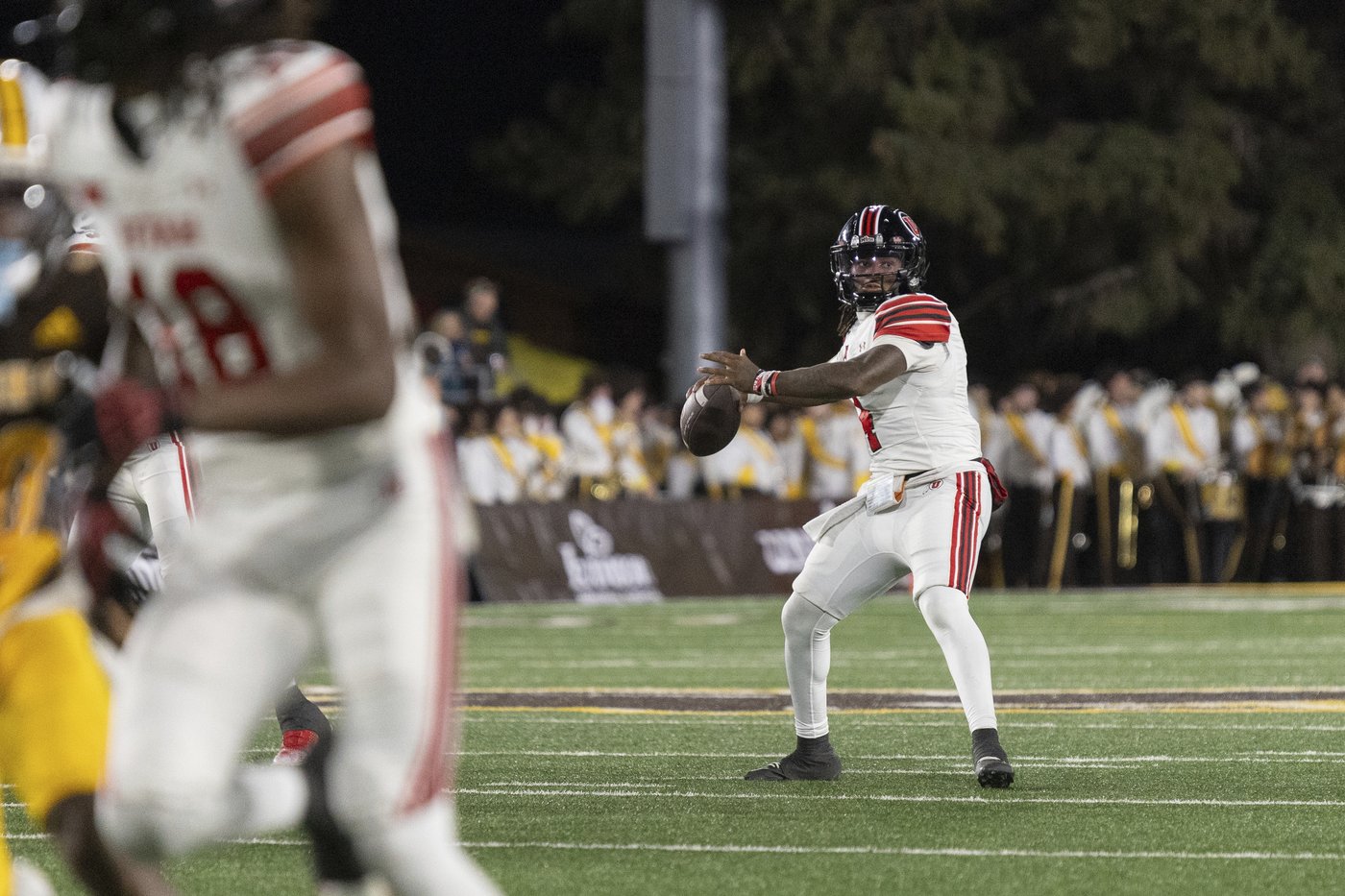 The Big 12's unexpected rise: Houston, Utah, UCF and Arizona are a combined 11-0. Are they for real? | iNFOnews.ca