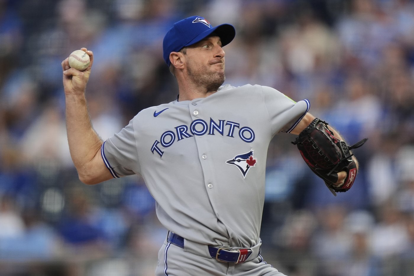 Max Scherzer allows 7 runs while getting 2 outs, raising concerns for Blue Jays as playoffs near | iNFOnews.ca Max Scherzer allows 7 runs while getting 2 outs, raising concerns for Blue Jays as playoffs near | iNFOnews.ca