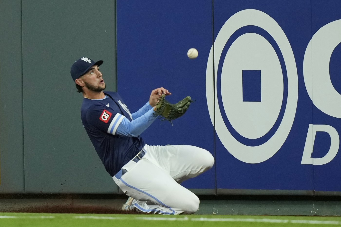 Garcia's two-run homer and Wacha's strong outing lift Royals over Twins 2-1 | iNFOnews.ca