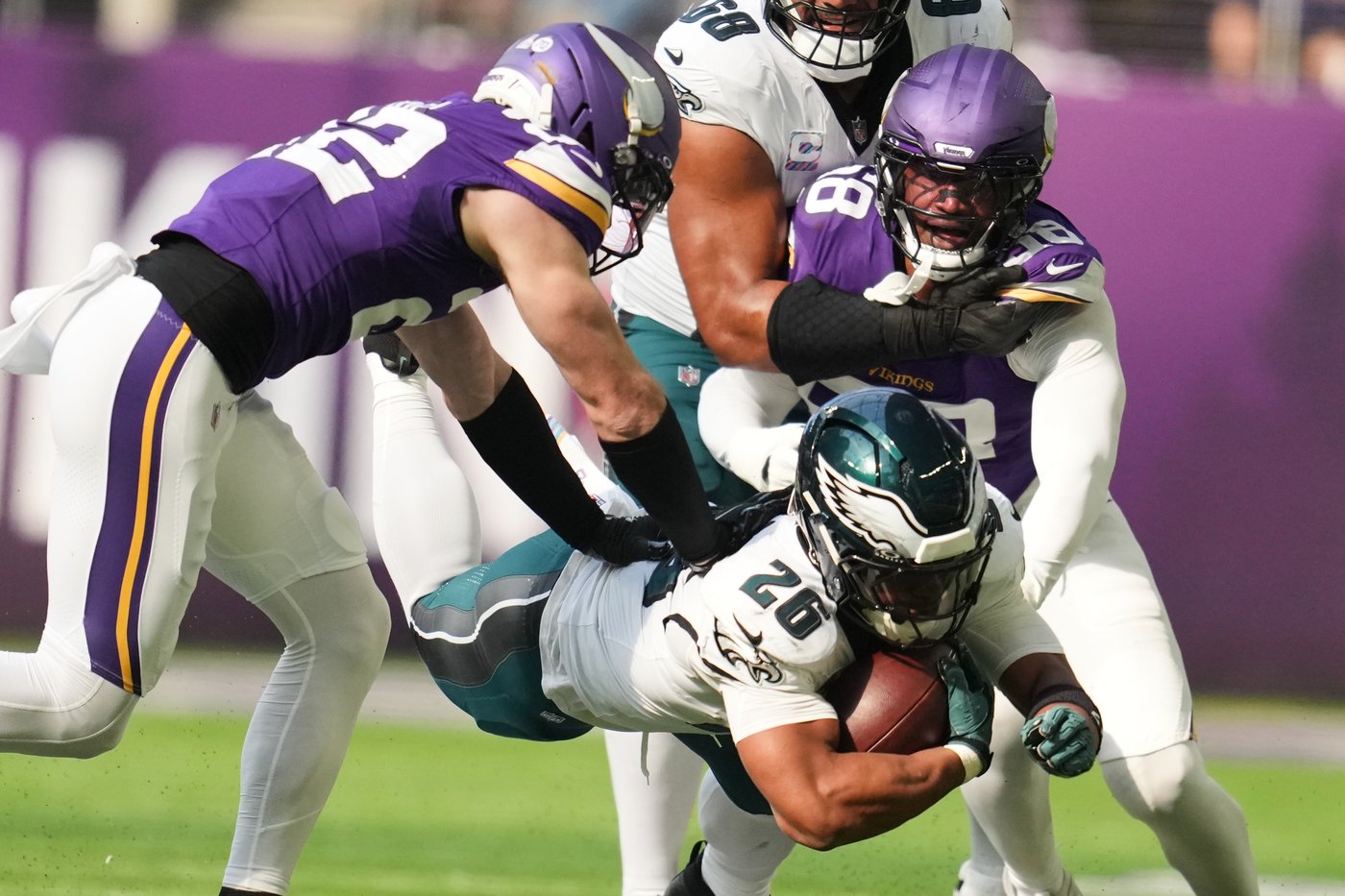 Top photos from Week 7 of the NFL season | iNFOnews.ca
