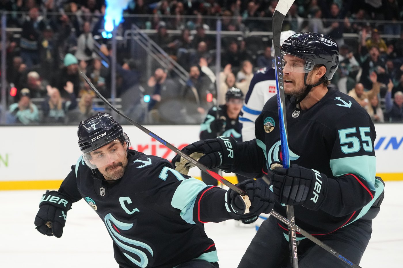 Eberle scores twice in the 3rd period as Kraken take 5-3 victory over the Jets | iNFOnews.ca Eberle scores twice in the 3rd period as Kraken take 5-3 victory over the Jets | iNFOnews.ca