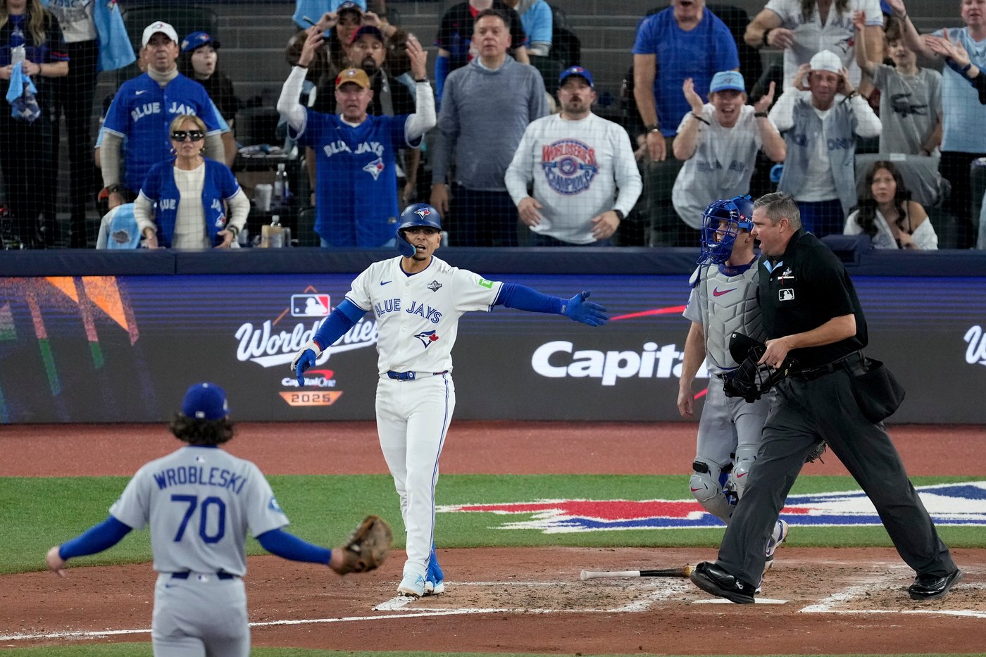 Photo Gallery: Dodgers beat Jays 5-4 to win World Series | iNFOnews.ca