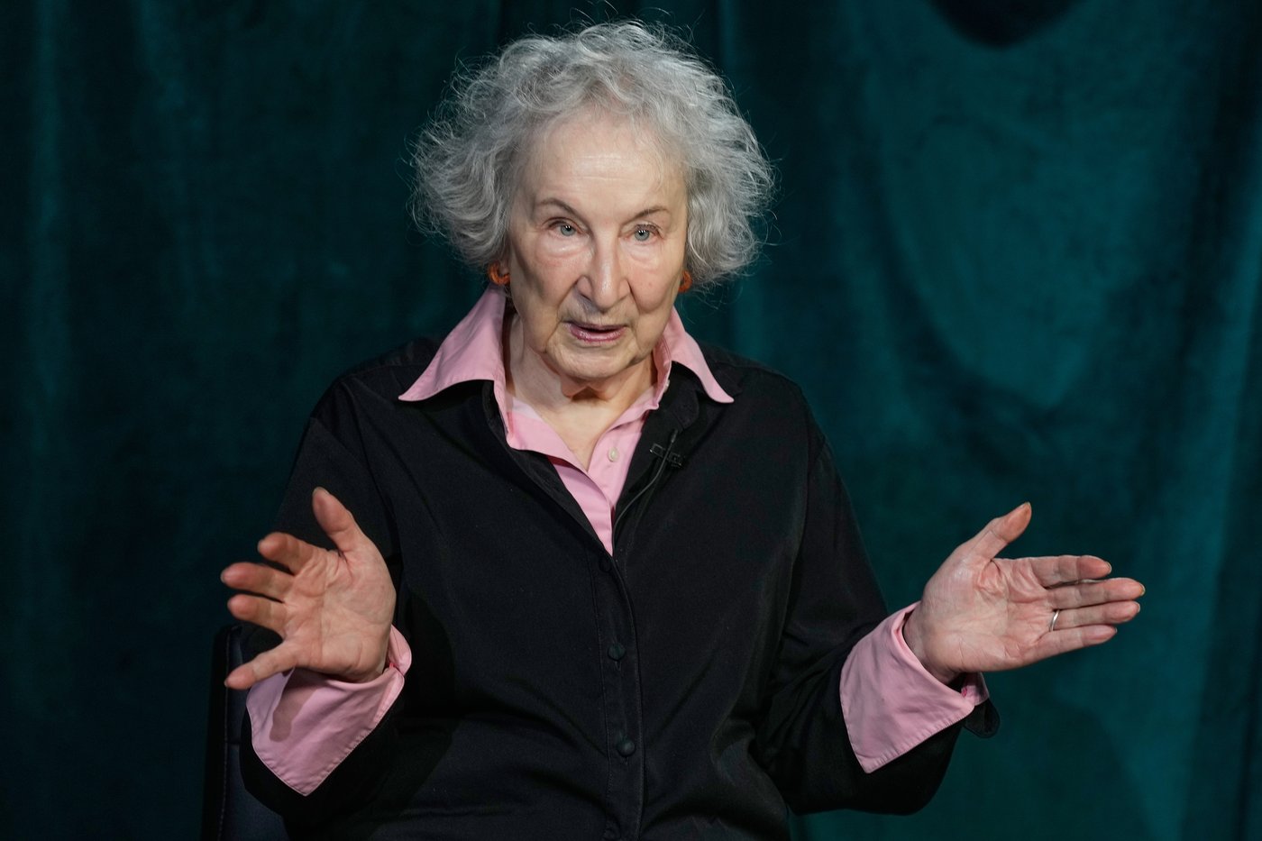 Margaret Atwood reflects on literature, feminism and luck | iNFOnews.ca