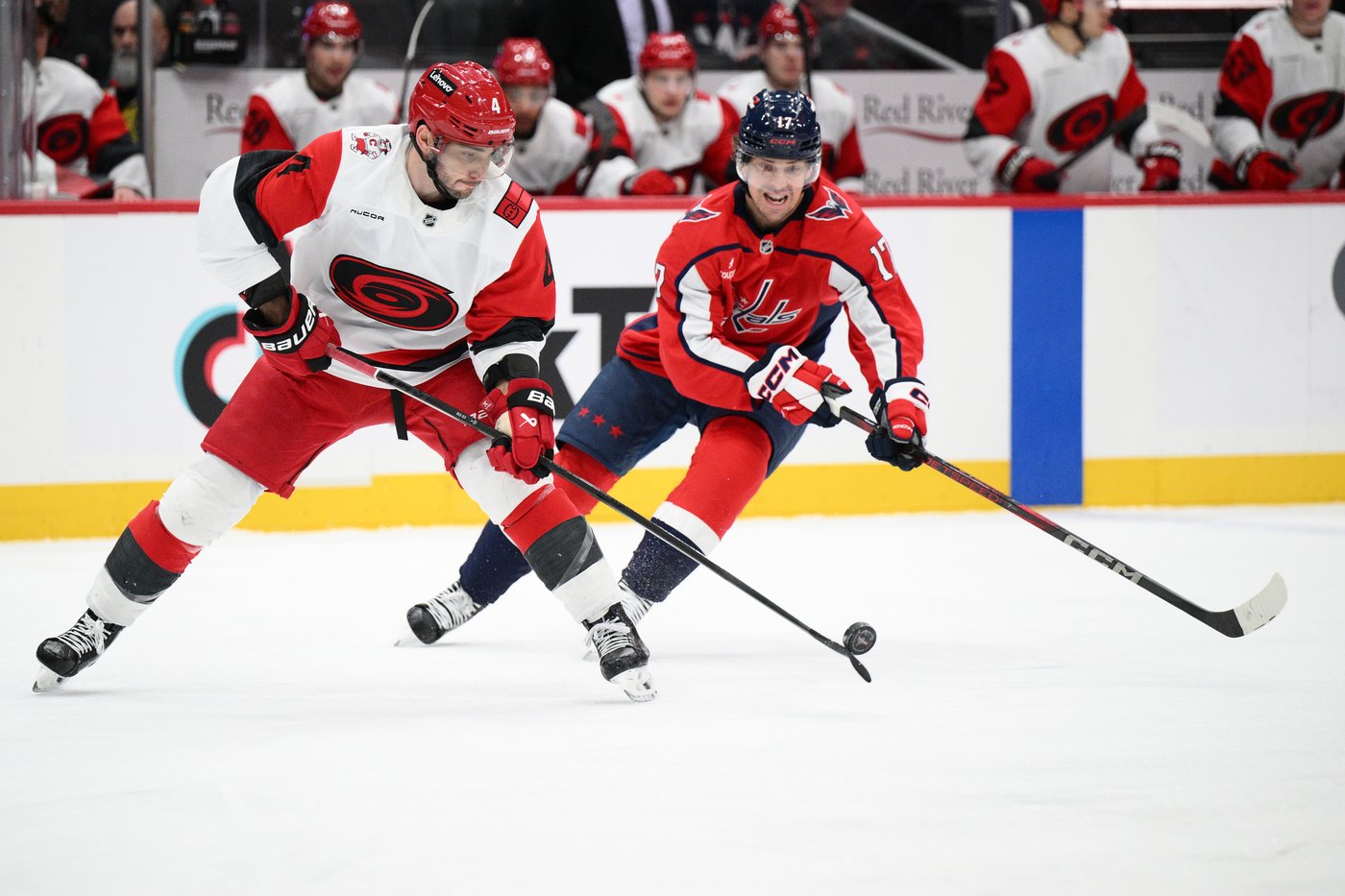 Hurricanes top Capitals 3-2 in SO in a matchup of the top teams in the Eastern Conference standings | iNFOnews.ca Hurricanes top Capitals 3-2 in SO in a matchup of the top teams in the Eastern Conference standings | iNFOnews.ca