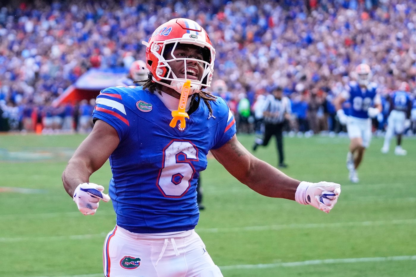 Lagway improves, Wilson shines in his debut and Florida upsets No. 9 Texas 29-21 in the Swamp | iNFOnews.ca