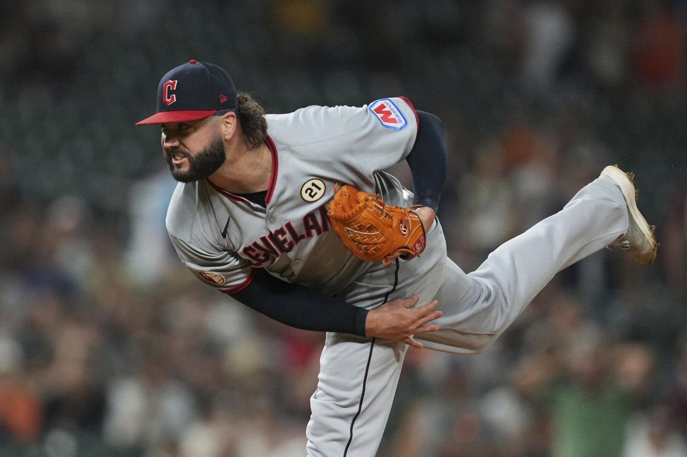 Guardians win for 10th time in 11 games, beat Tigers 7-5 with 4 extra-base hits in 10th inning | iNFOnews.ca