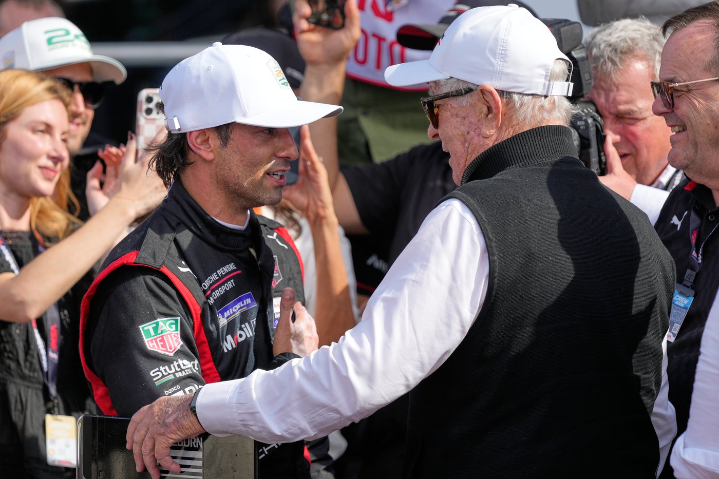 Penske's Porsche clinches 3rd straight Rolex 24 win, offering hope amid challenging year | iNFOnews.ca