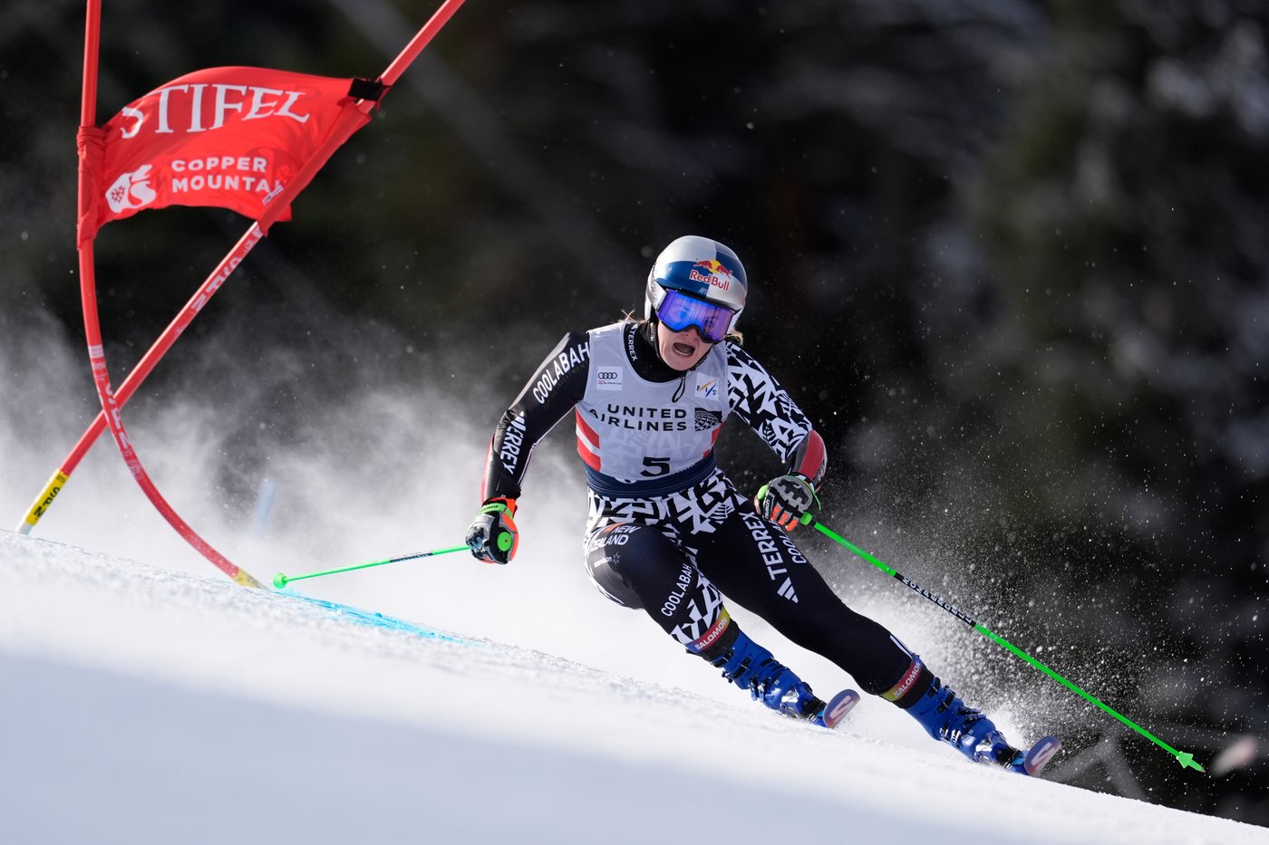 New Zealand skier Alice Robinson is Mikaela Shiffrin's top challenger during the Olympic season | iNFOnews.ca