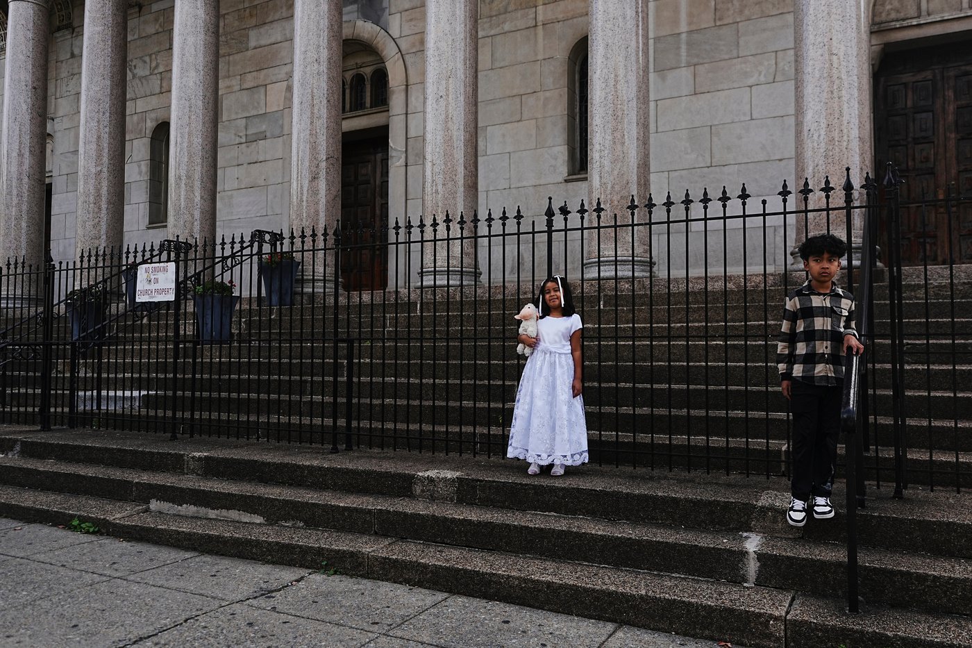 Immigration crackdown stokes fear and solidarity at a Catholic church in DC | iNFOnews.ca