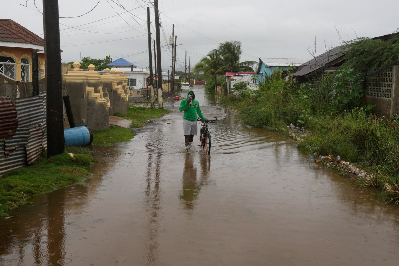 Hurricane Melissa bears down on Jamaica and threatens to be the island's strongest recorded storm | iNFOnews.ca