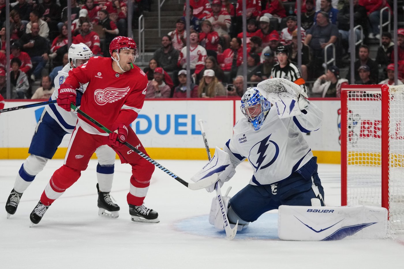 Larkin's overtime goal lifts Red Wings past Lightning, 2-1 | iNFOnews.ca Larkin's overtime goal lifts Red Wings past Lightning, 2-1 | iNFOnews.ca