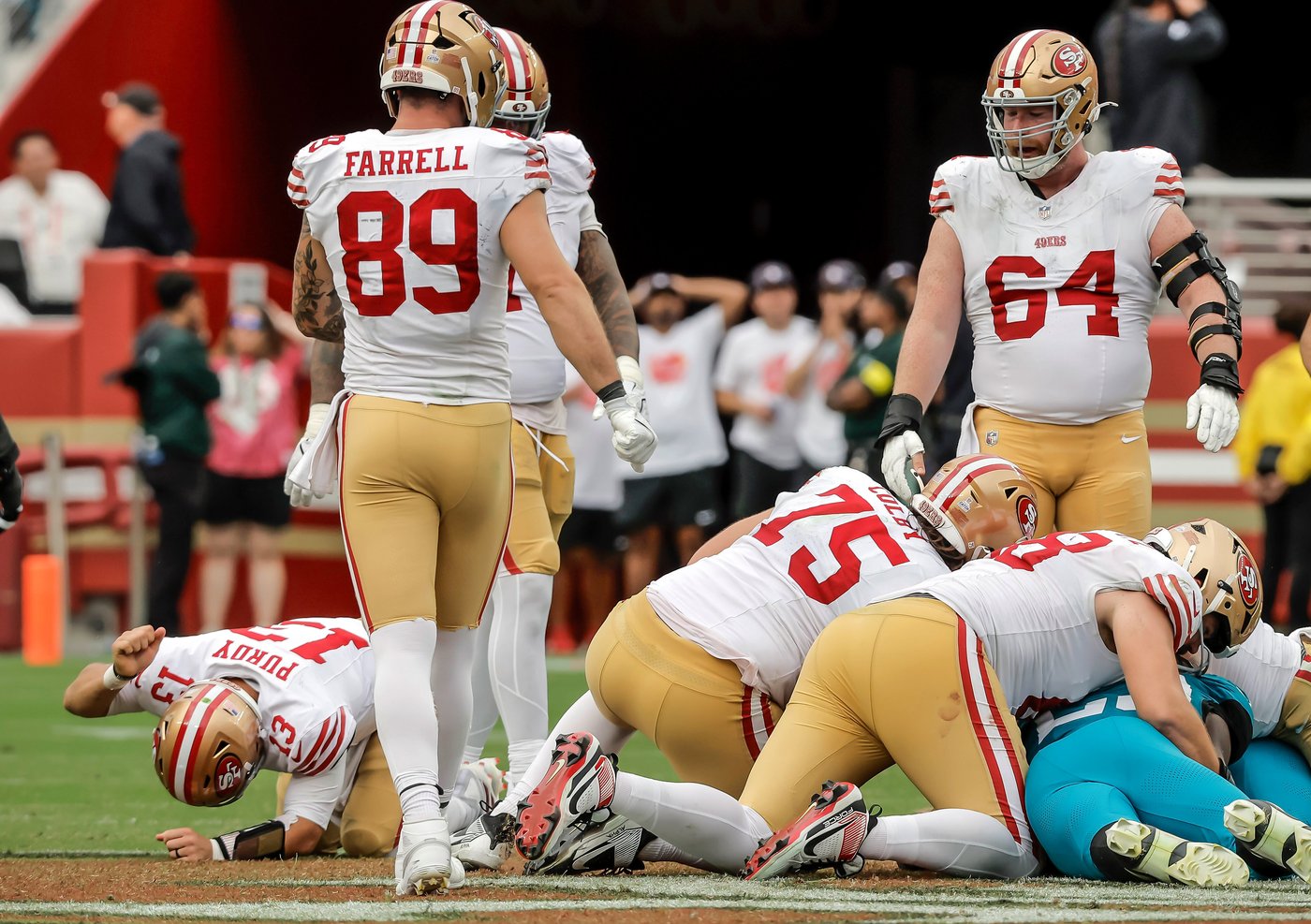49ers face injury woes with Purdy's toe and short week ahead of Rams clash | iNFOnews.ca