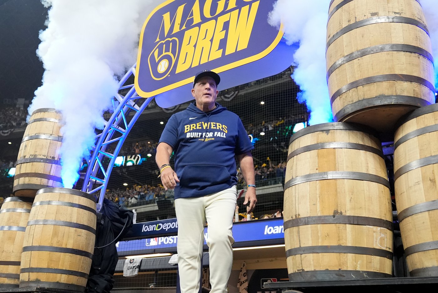 Murphy says he couldn't have gone straight from NCAA to MLB. But he's confident Vitello can do it | iNFOnews.ca Murphy says he couldn't have gone straight from NCAA to MLB. But he's confident Vitello can do it | iNFOnews.ca