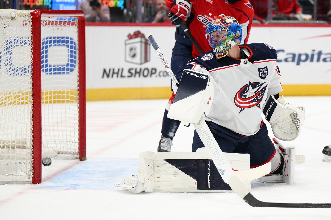 Chychrun scores twice to lift Capitals over Blue Jackets 5-1 | iNFOnews.ca