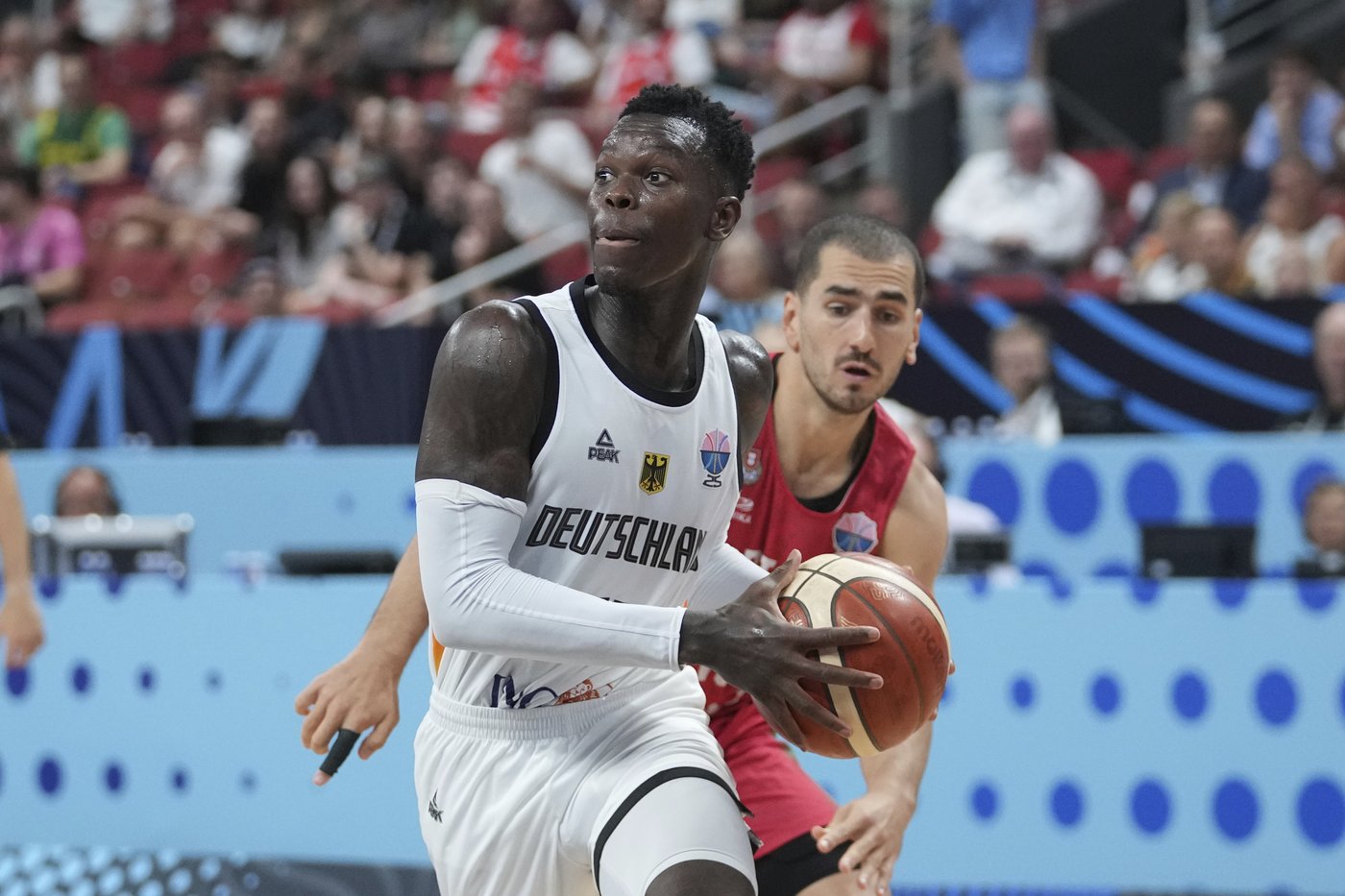 Finland stuns Serbia and Nikola Jokic to reach quarterfinals at EuroBasket | iNFOnews.ca