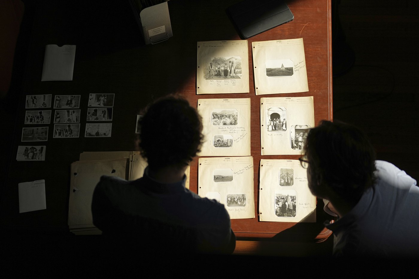 Iraq's Yazidis rediscover lost history through photos found in a museum archive | iNFOnews.ca