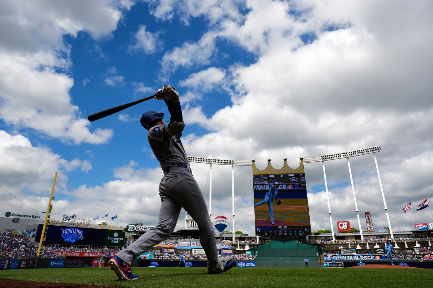 Shohei Ohtani is the AP's Male Athlete of the Year for record-tying 4th time | iNFOnews.ca