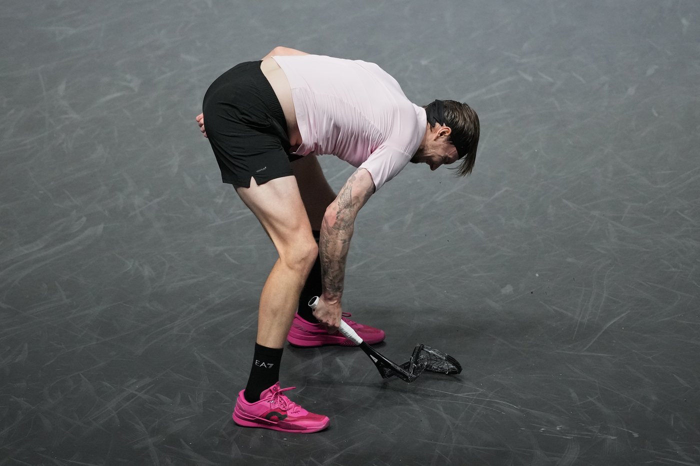 Auger-Aliassime beats Bublik to set up Paris Masters final against either Sinner or Zverev | iNFOnews.ca Auger-Aliassime beats Bublik to set up Paris Masters final against either Sinner or Zverev | iNFOnews.ca