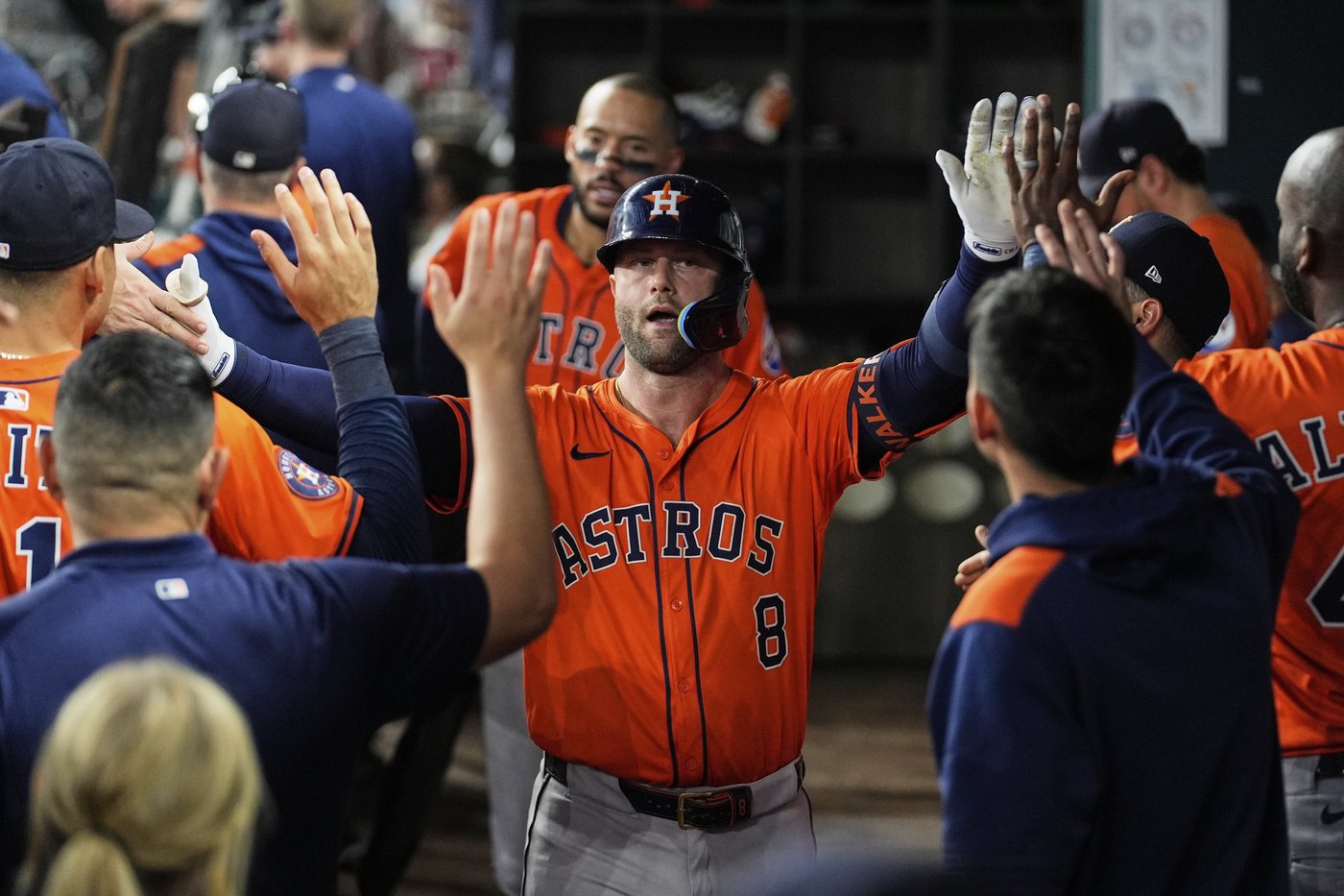 Hunter Brown outduels Jacob deGrom as Astros rout Rangers 11-0 | iNFOnews.ca