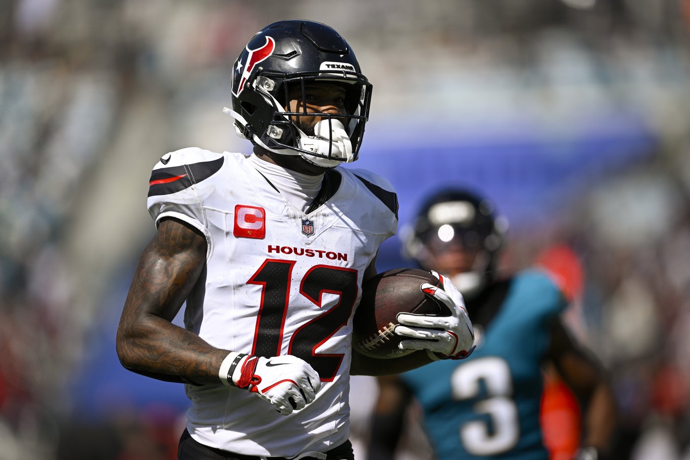 Nico Collins' rare fumble keeps the Texans winless with a daunting road ahead | iNFOnews.ca