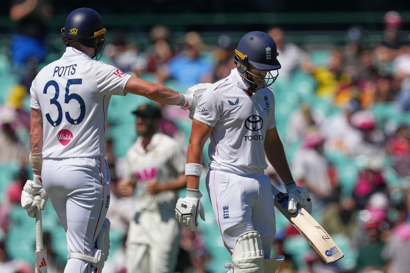 Australia wins Ashes series 4-1 with a five-wicket victory in Sydney | iNFOnews.ca