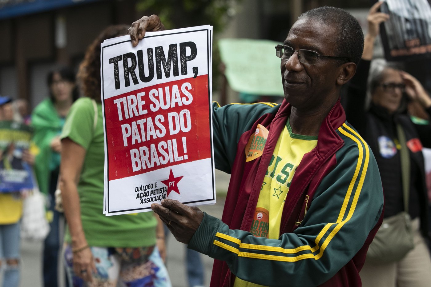 Bolsonaro backers take to Brazil's streets before verdict. Lula calls for sovereignty against Trump | iNFOnews.ca Bolsonaro backers take to Brazil's streets before verdict. Lula calls for sovereignty against Trump | iNFOnews.ca