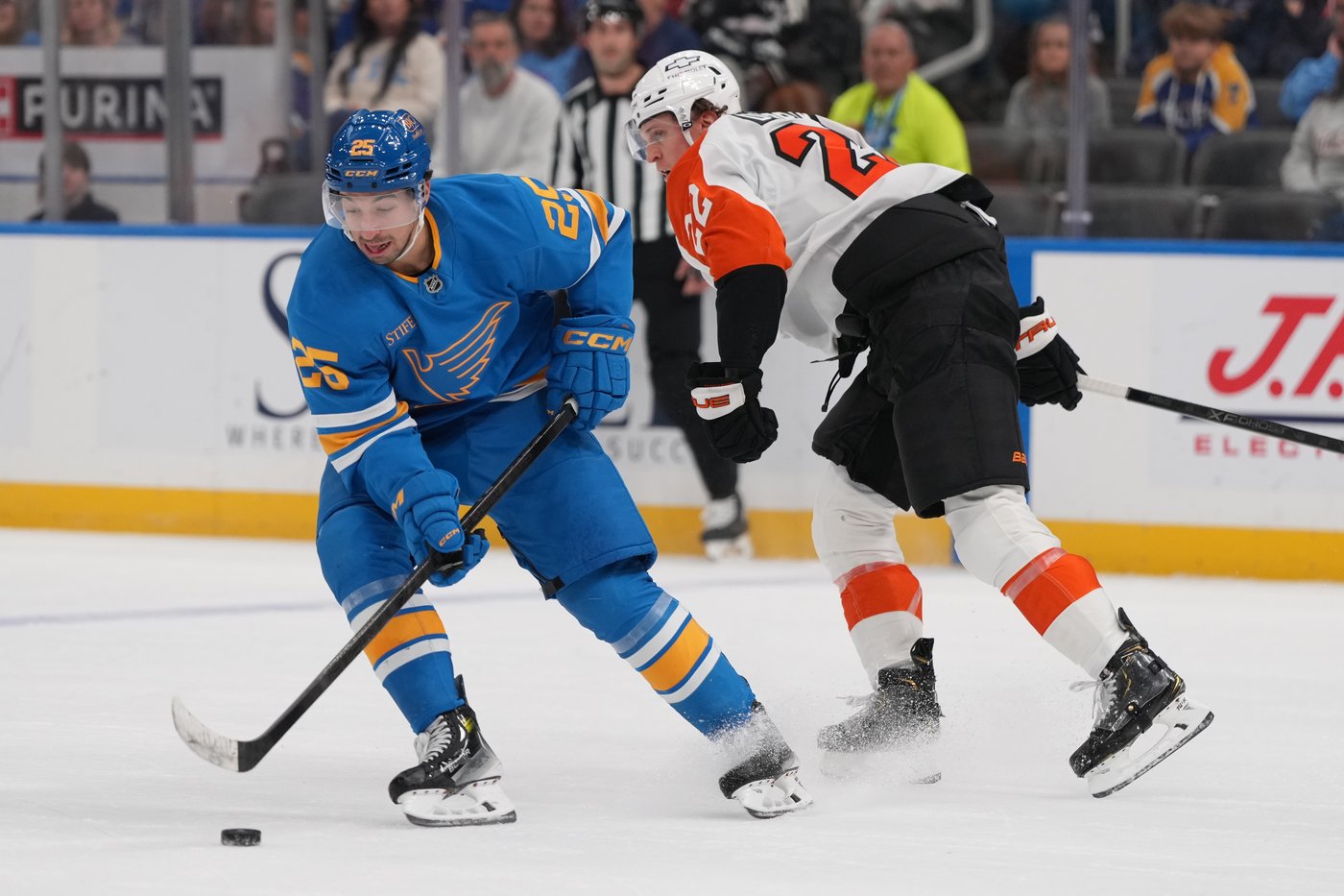 Zegras has 2 goals and assist, gets winner in shootout as Flyers beat Blues 6-5 | iNFOnews.ca Zegras has 2 goals and assist, gets winner in shootout as Flyers beat Blues 6-5 | iNFOnews.ca
