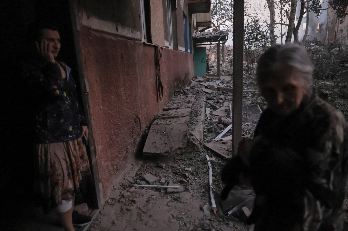 The top AP photos from Ukraine in 2025 show its grief and grit in another year of war | iNFOnews.ca