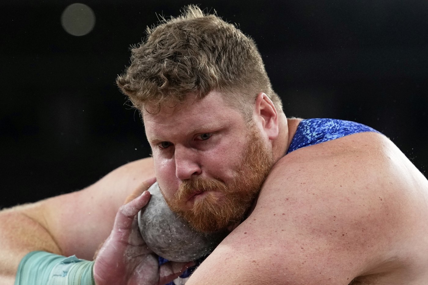 Ryan Crouser beats injury and wins his third world shot put title to go with three Olympics golds | iNFOnews.ca Ryan Crouser beats injury and wins his third world shot put title to go with three Olympics golds | iNFOnews.ca