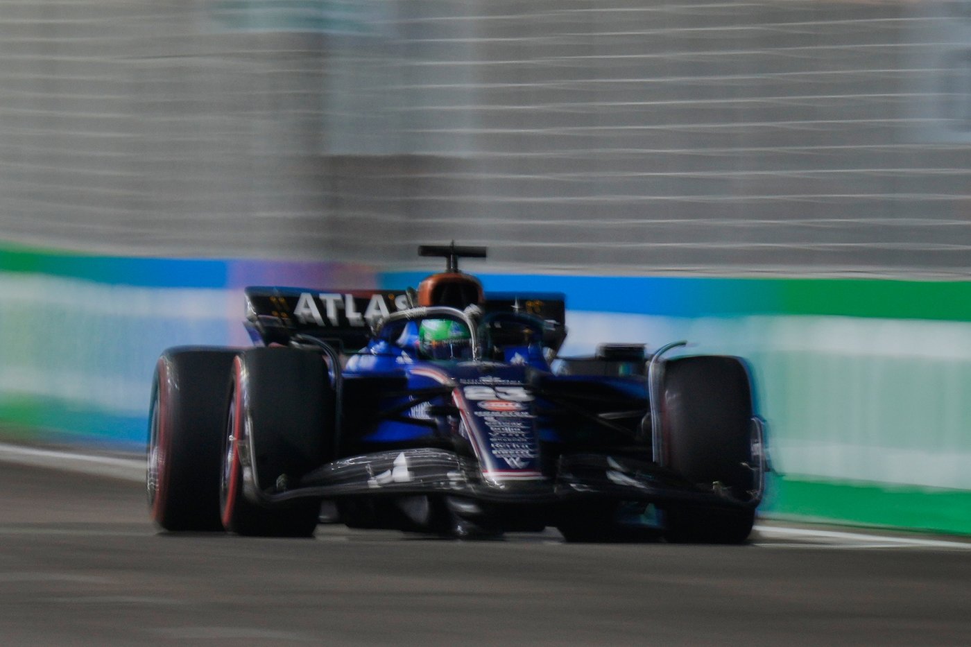 Both Williams cars disqualified from F1 Singapore GP qualifying for technical breach | iNFOnews.ca