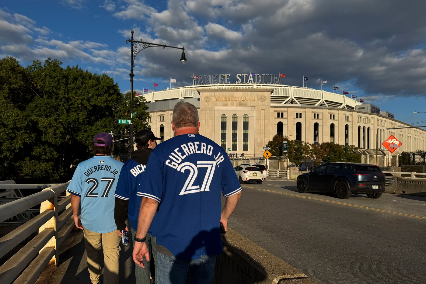 Photo Gallery: Blue Jays beat Yankees in Game 4 | iNFOnews.ca