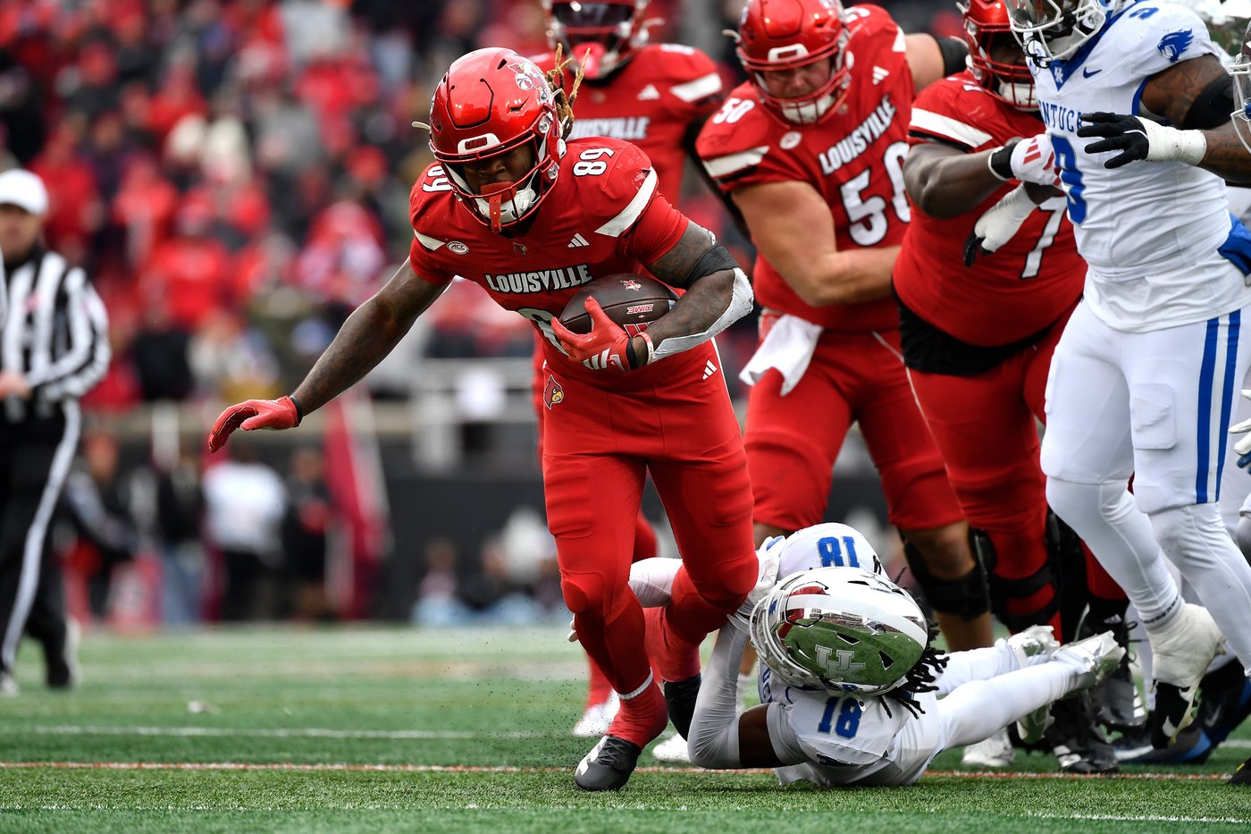 New faces for Louisville run Kentucky into the ground in 41-0 blowout | iNFOnews.ca
