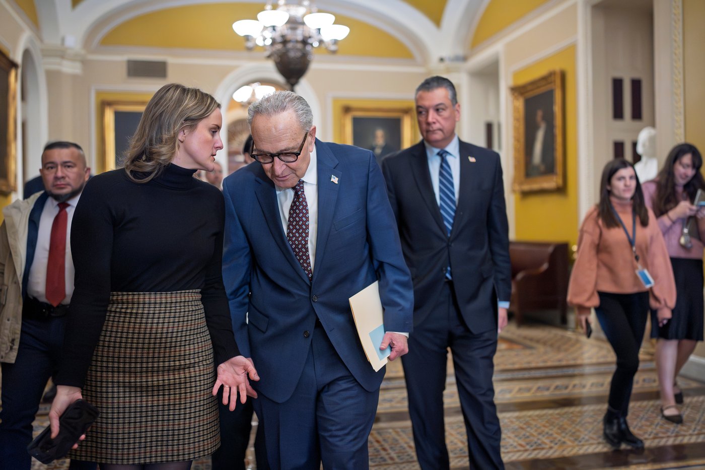 Democrats, White House strike spending deal that would avert government shutdown | iNFOnews.ca Democrats, White House strike spending deal that would avert government shutdown | iNFOnews.ca