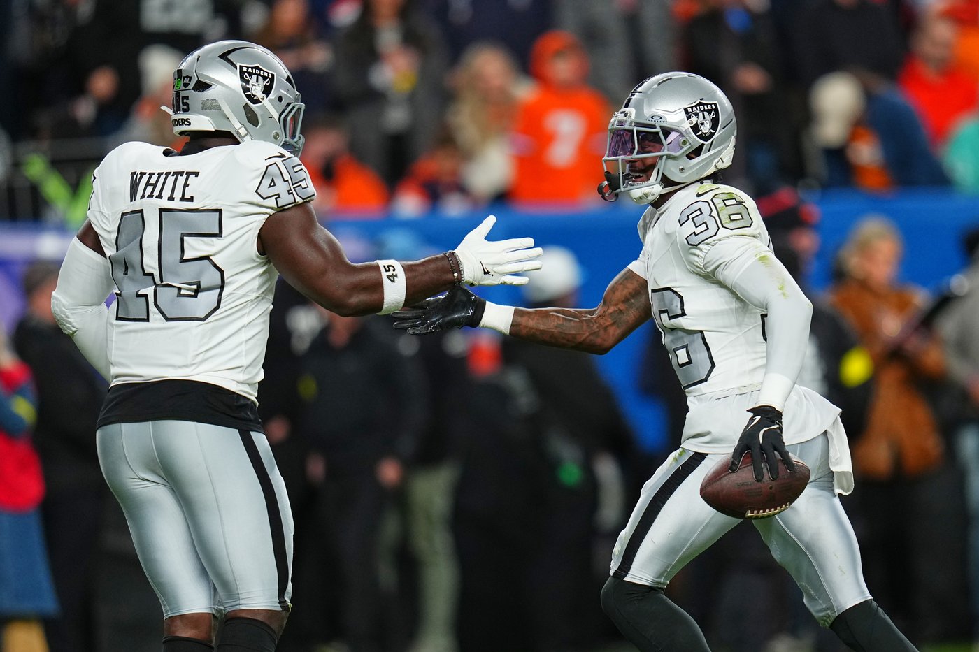 Cowboys prepare to play first game since Marshawn Kneeland's death | iNFOnews.ca