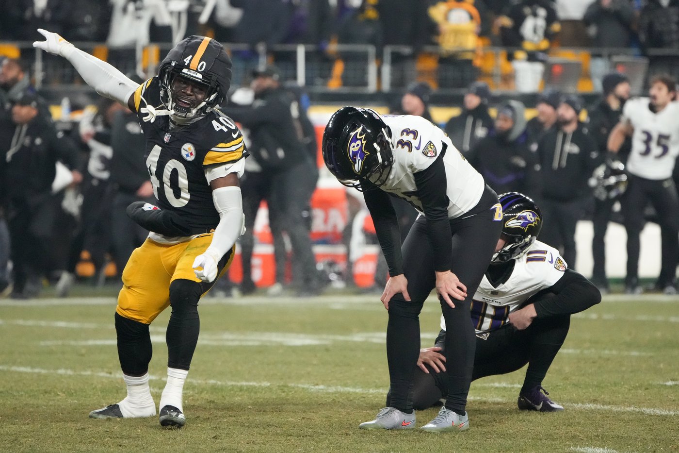 Rodgers and Steelers win AFC North, beating Ravens 26-24 after Loop misses kick at buzzer | iNFOnews.ca