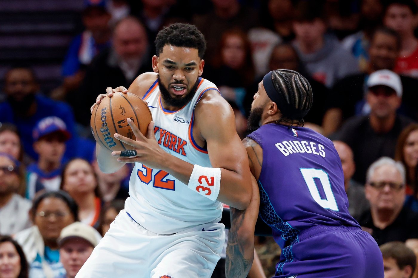Brunson scores 33 as Knicks rout Hornets 129-101 to improve to 3-1 in NBA Cup group play | iNFOnews.ca