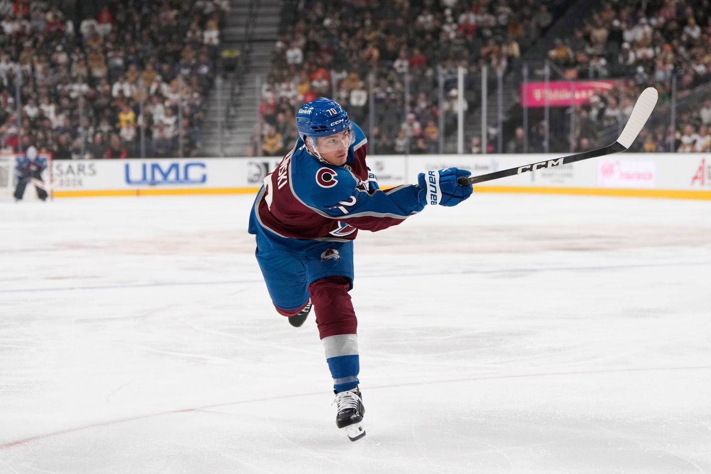 Martin Necas shines with 3 points in Avalanche's 4-2 win over Golden Knights | iNFOnews.ca