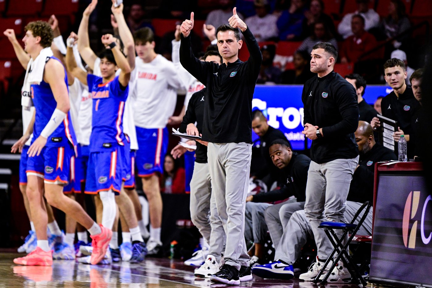 Haugh and Chinyelu help No. 19 Florida breeze past Oklahoma 96-79 for 3rd straight win | iNFOnews.ca