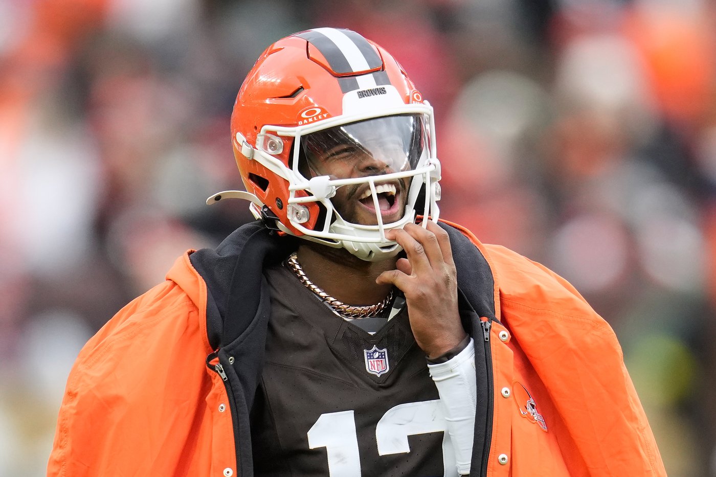 Shedeur Sanders' solid first half not enough as Browns fall to 49ers in his first home start | iNFOnews.ca