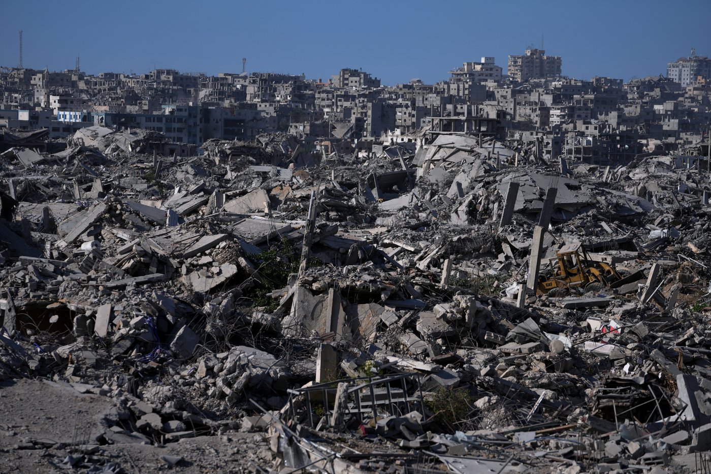 Returning to ruins: Photos of Palestinian families going home | iNFOnews.ca